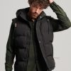 Miehet Superdry Toppa& Ja Untuvatakit | Everest Hooded Puffer - Toppaliivi